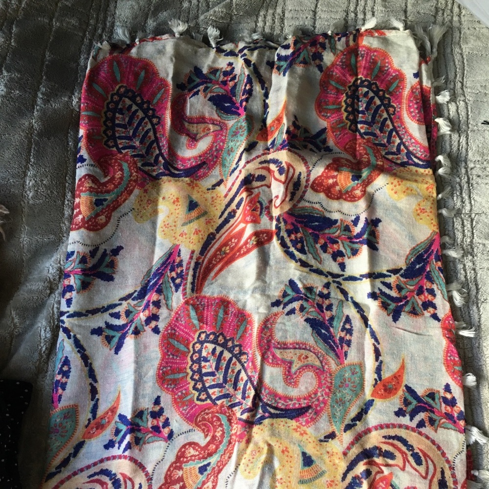 Old Navy Scarve